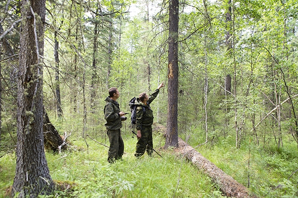 A Tale of Two Wardens | EEK Wisconsin